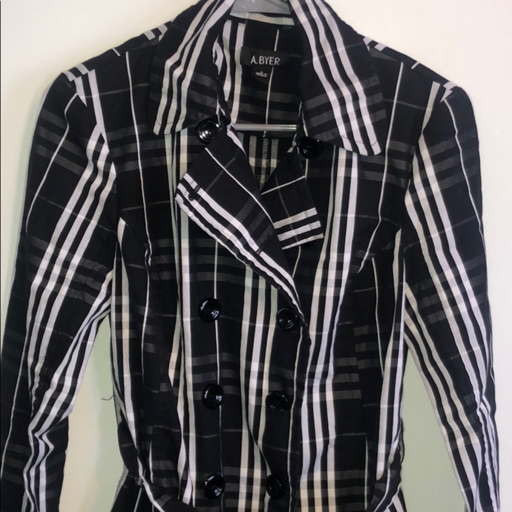 Light weight coat